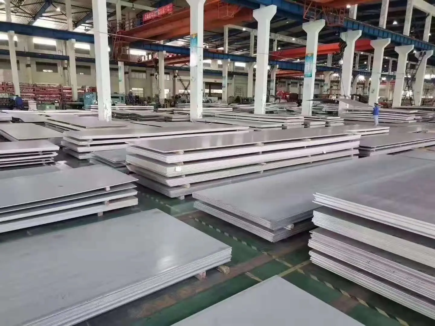 Hot-Rolled Steel Sheets: Versatile Applications and Market Trends
