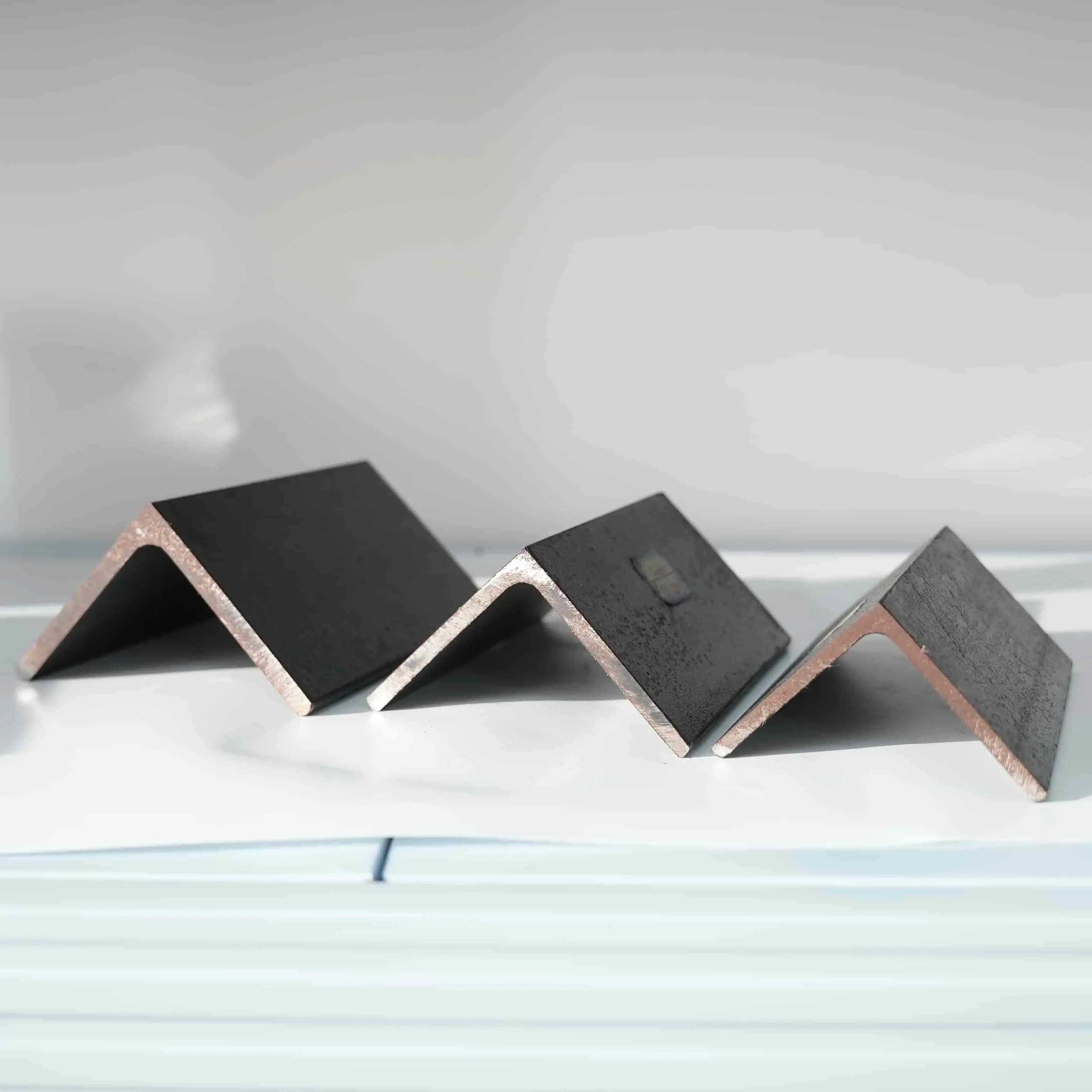 40*40*3mm Steel Angle Profiles 316 100*100*10mm Stainless Steel Angles for Light Industry