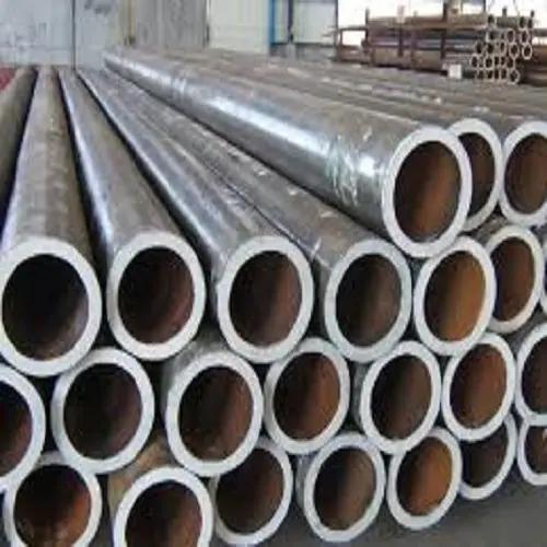 What is the difference between seamless steel pipe and seamed steel pipe?